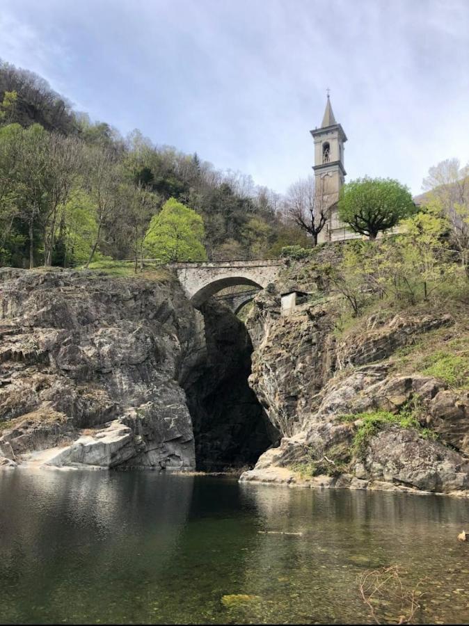 Rosso Apartment Cannobio Zewnętrze zdjęcie